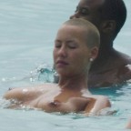 Amber Rose Pillada Haciendo Topless En Barbados La BiblioTeta