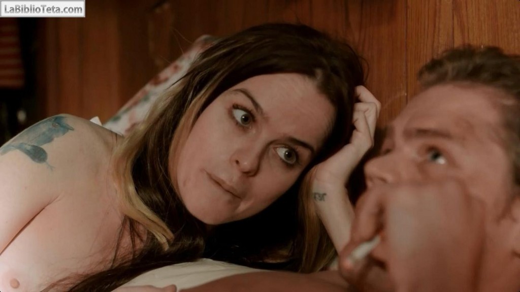 Taryn Manning Desnuda En Orange Is The New Black 1x12 La Biblioteta